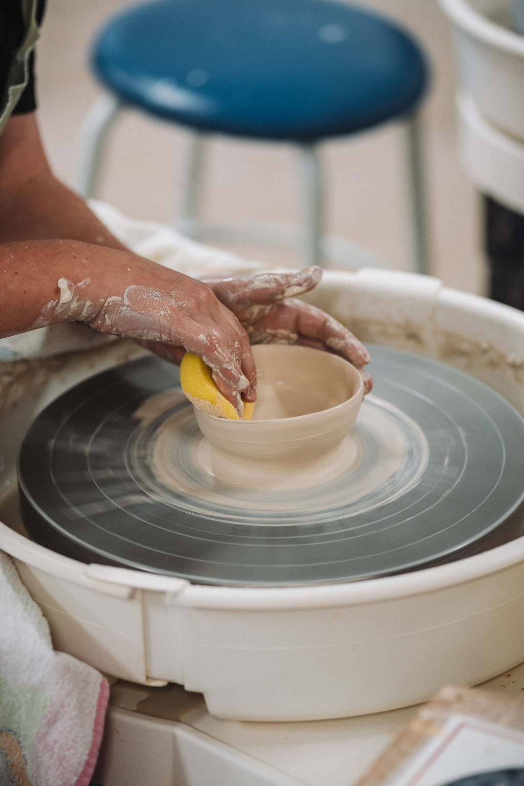 Ditch the Screens: Why Canberra Potters’ Clay Days are the Ultimate School Holiday Fix.