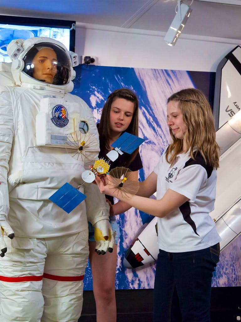 Blast Off! A Free Family Day Trip to Canberra’s Deep Space Antennas